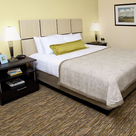 Candlewood Suites Philadelphia - Airport Area By Ihg Честър Екстериор снимка