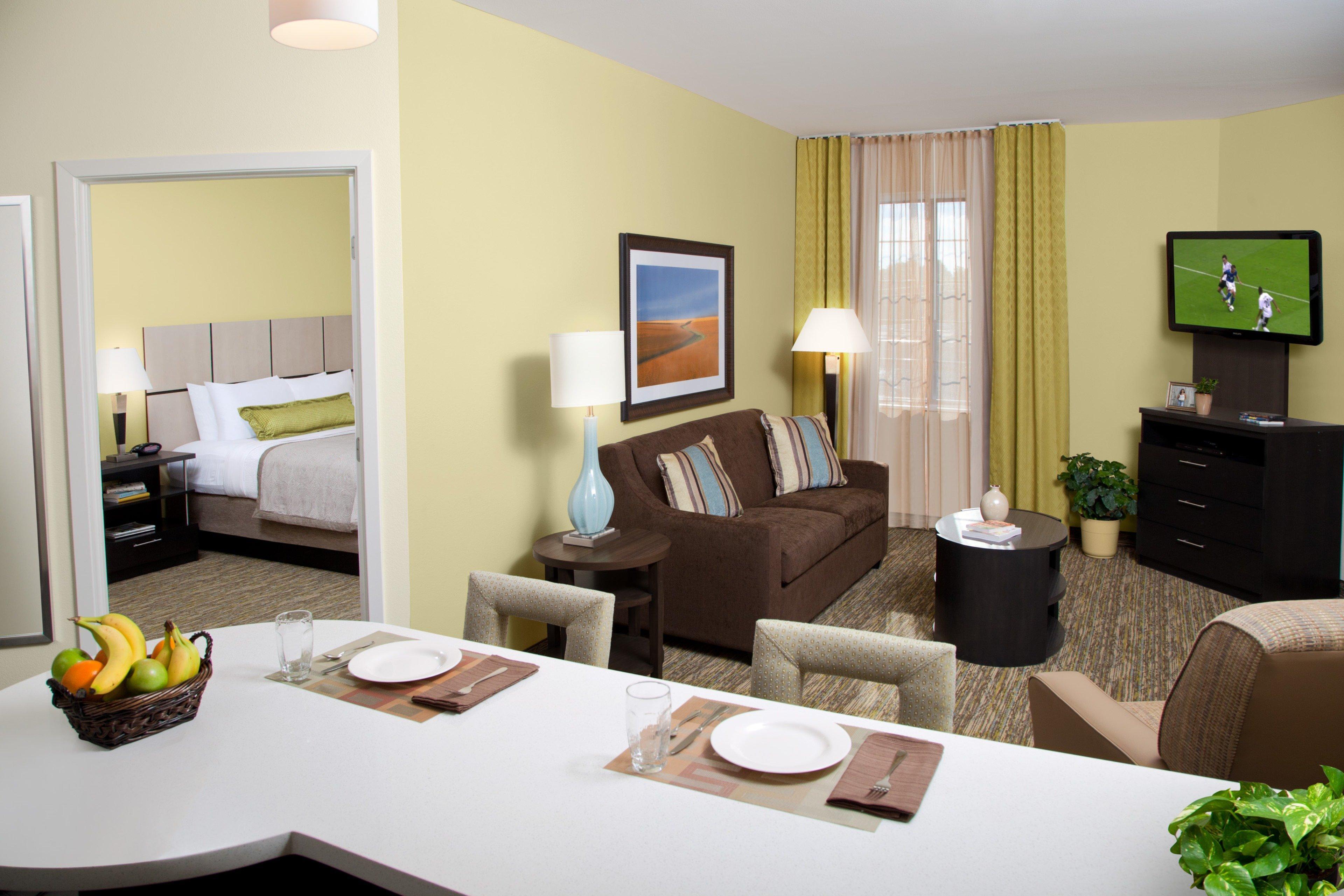 Candlewood Suites Philadelphia - Airport Area By Ihg Честър Екстериор снимка