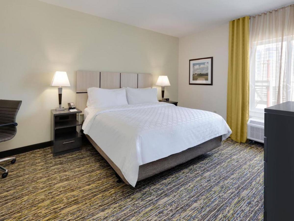 Candlewood Suites Philadelphia - Airport Area By Ihg Честър Екстериор снимка