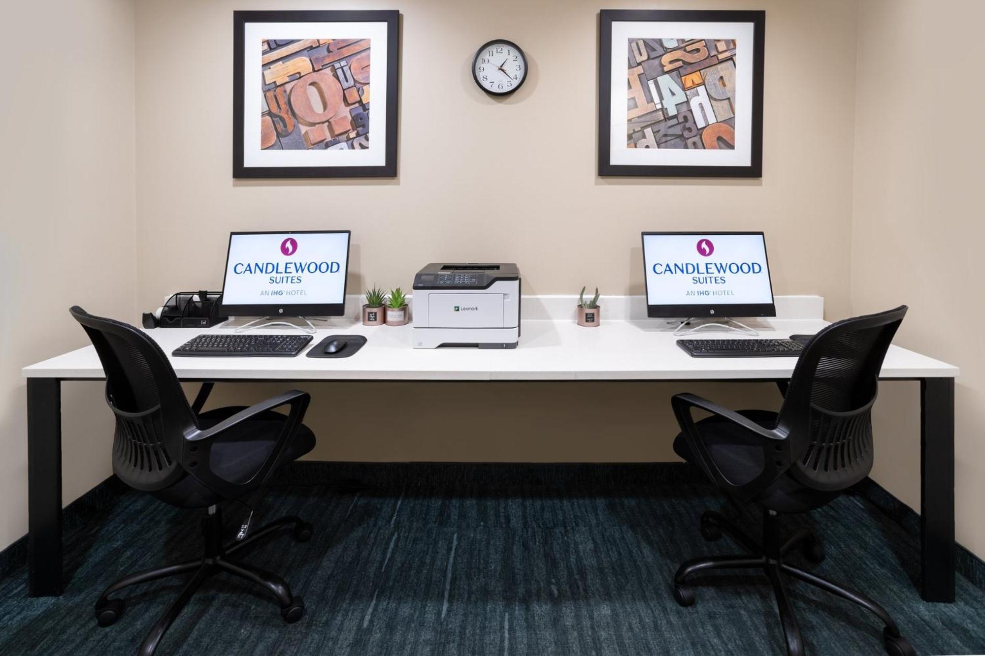 Candlewood Suites Philadelphia - Airport Area By Ihg Честър Екстериор снимка